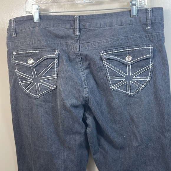 Men's Gruge Distressed Blue Jeans size 22 - Picture 5 of 12